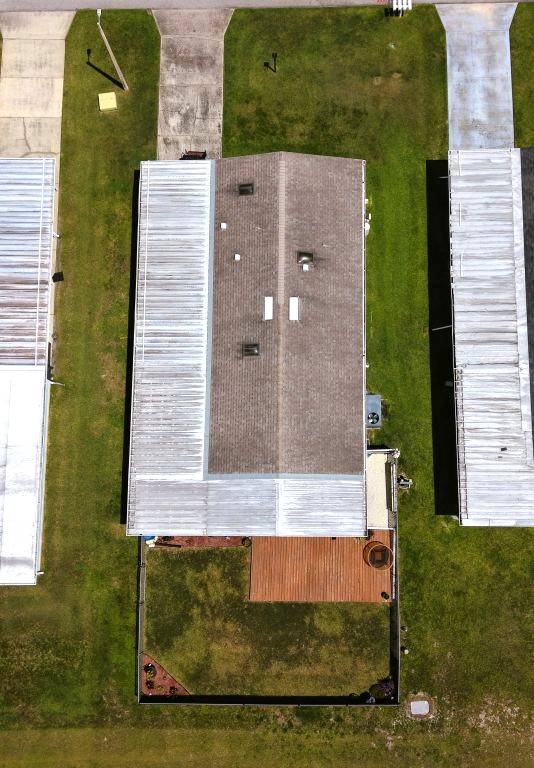 519 Tahiti Drive a Lake Wales, FL Mobile or Manufactured Home for Sale